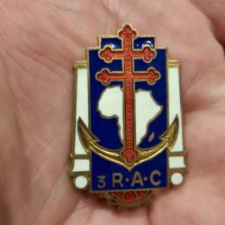 INSIGNE 3 REGIMENT ARTILLERIE COLONIALE ( PERIODE INDOCHINE )