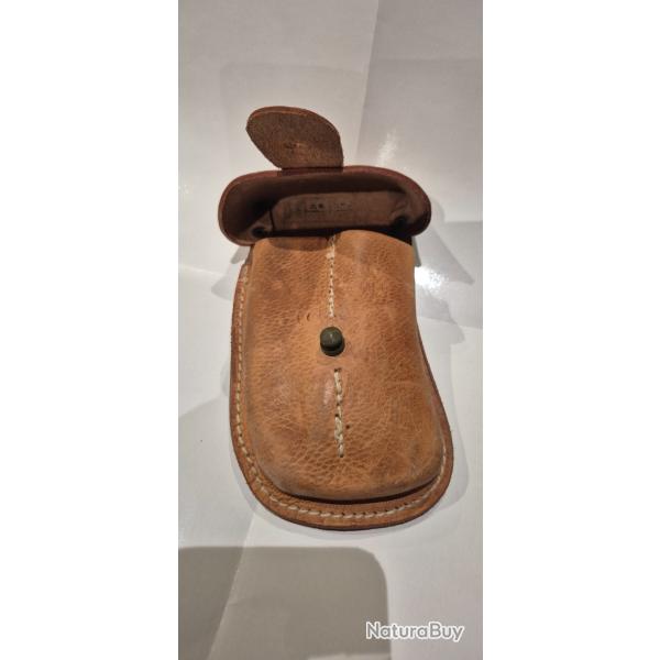 Porte chargeur skorpio