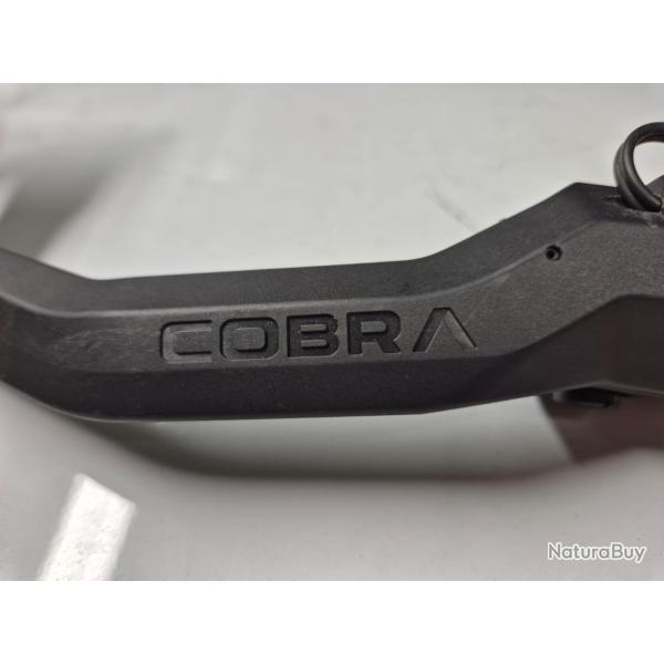 Crosse cobra pour glock 17
