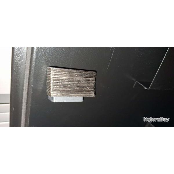 18 Aimants n�odyme rectangulaire tr�s puissant + 1 aimant noir offert