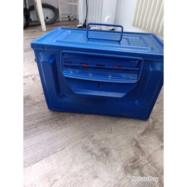 Boite � munitions en m�tal