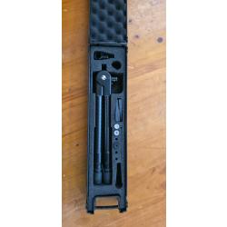 Bipied spartan 300 carbone aimant&eacute;