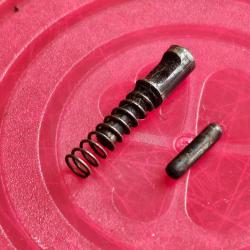 Pi&egrave;ce de la platine pour revolver Manurhin MR73 (5 )