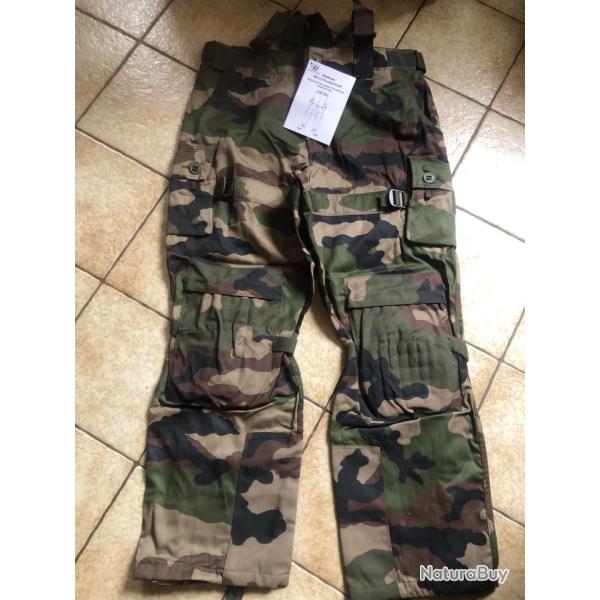 Pantalon grande taille 93/100M avec bretelles