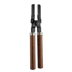 Pince &agrave; manche en bois pour moule acier