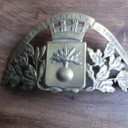 plaque de casque sous officier de sapeurs-pompiers  commune toulouse  / type 1933