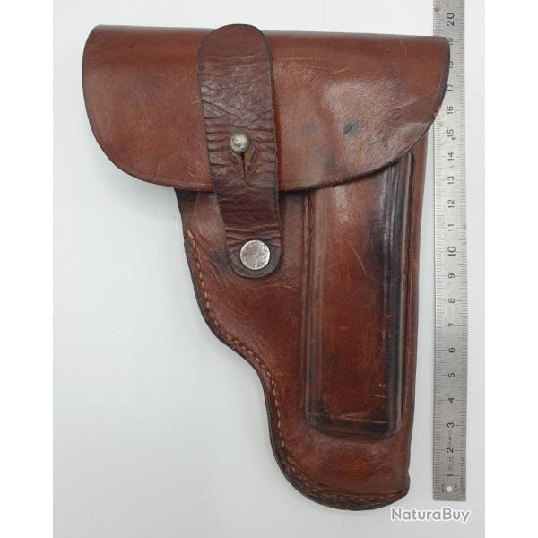 Holster cuir CZ 27 pour l'arm�e Allemande - Dat� de 1944.