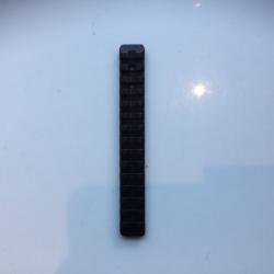 EMBASE FIXE MERKEL SR-1 WEAVER (PAS DE CL&Eacute;, PAS DE VISSES)