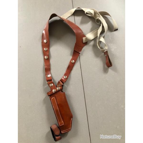 Holster Smith et Wesson mod�le 43 - 34 pour r�volver.