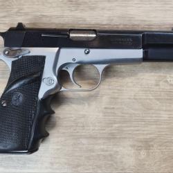 Pistolet semi-automatique BROWNING (FN) GP35 carcasse acier nickel&eacute; - Surplus Police - Cal. 9x19 (Oc