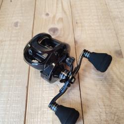 Moulinet casting BFT Instinct X7 droitier
