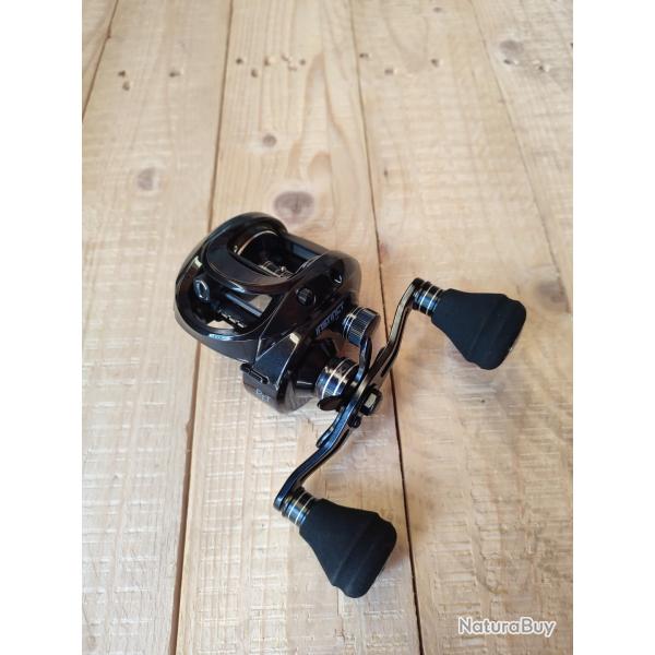 Moulinet casting BFT Instinct X7 droitier
