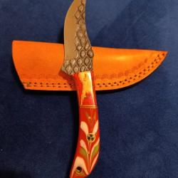 Couteau de chasse - Acier au carbone 1095 - Manche en r&eacute;sine Pakkawood - &Eacute;tui en cuir