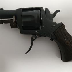 REVOVER 320 cal.8 MMS Cat.D &agrave; 1 � sans prix de r&eacute;serve