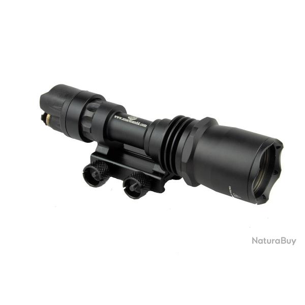 LAMPE TACTIQUE M951 (SANS SWITCH)
