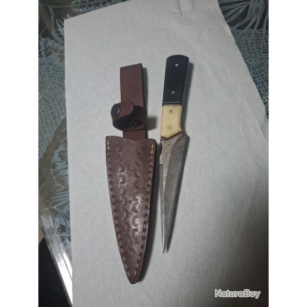 Couteau de collection lame de DAMAS