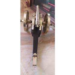 Superbe Canon d'artillerie a poudre noire