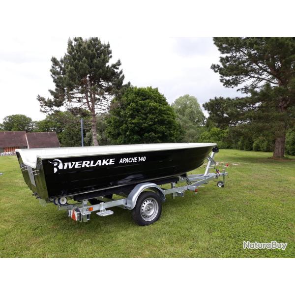 Riverlake Apache 140 Avec console (non mont�e)