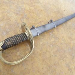 SABRE officier d'infanterie Fr mod 1845 lame Solingen WKC cravate  et Initiales BB corne filigrane