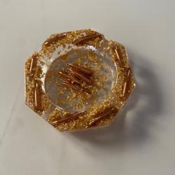 Cendrier artisanal en r&eacute;sine - ogives calibre .308 & feuilles dor&eacute;es