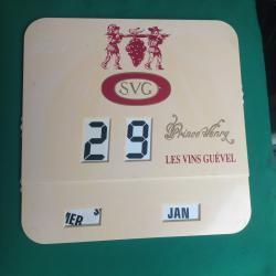 ancien calendrier publicitaire perp&eacute;tuel ( vin / vignoble ) vintage