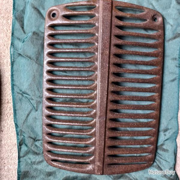ancienne calandre de tracteur massey ferguson