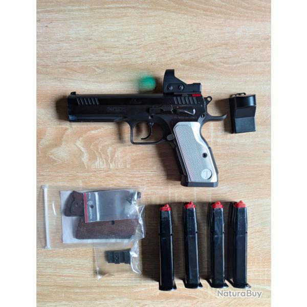Tanfoglio Stock III + 4 chargeurs + point rouge