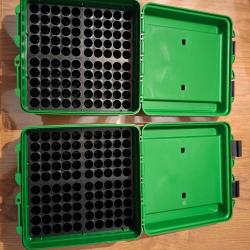 Boite mtm r-100-10mag-green pour 100 cartouches calibre 300 winchester magnum &agrave; 350.