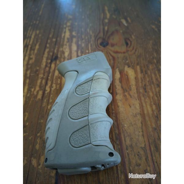 crosse pistolet AK-47 tr�s bon �tat