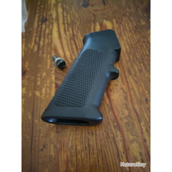 poign�e d'origine AR15 tr�s bon �tat