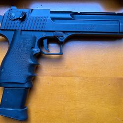 R&eacute;plique Derset Eagle 50 GBB KWC