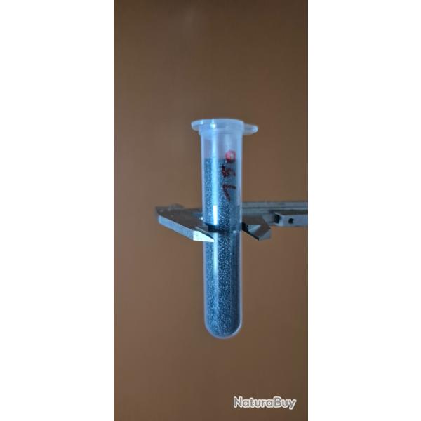 Tube �prouvette en plastique pour poudre noire ou pour balle. lot de 10 pcs