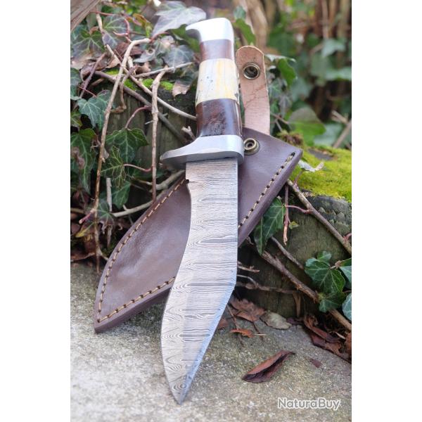 Couteau Kukkri Bowie Manche Bois/Os Garde Nickel Lame Acier Damas 256 COuches Etui Cuir F Artisanat