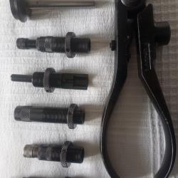 Pince LYMAN 310 pour rechargement du calibre 38/357. Jeu d'outils complet.