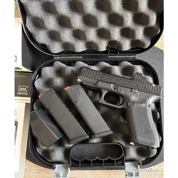 Pistolet Glock 45 MOS 9X19 + point viseur Holosun SCS etat comme neuf