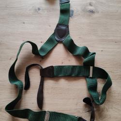 PAIRE DE BRETELLES ARM&Eacute;E TCH&Egrave;QUE