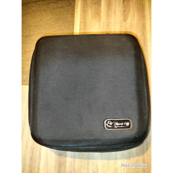 Crosse shoot off puma poign�e taille S gaucher pour browning B725