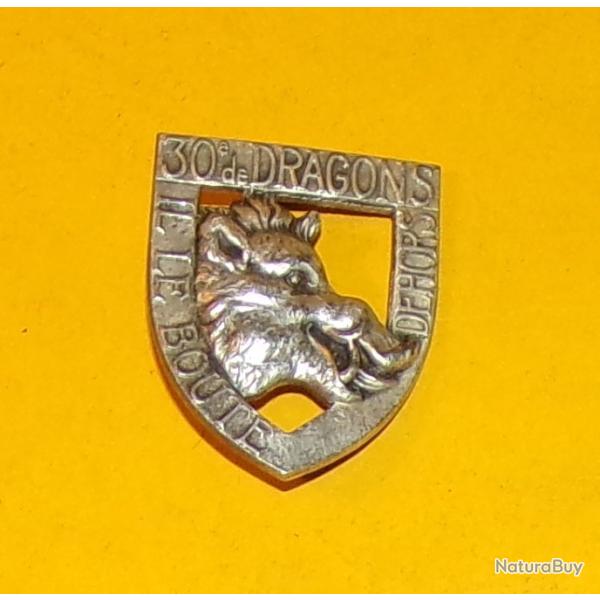 30� R�giment de Dragons, dos guilloch� embouti, 2 anneaux , FABRICANT DRAGO PARIS   ,  ETAT VOIR PHO