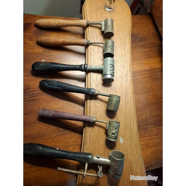 Lot n �1 doseurs poudre - plombs (collection)