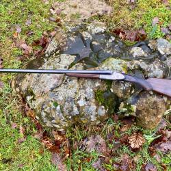 Juxtapos&eacute; 12/70 Artisan Saint Etienne. Platine faux-corps finement grav&eacute;e.