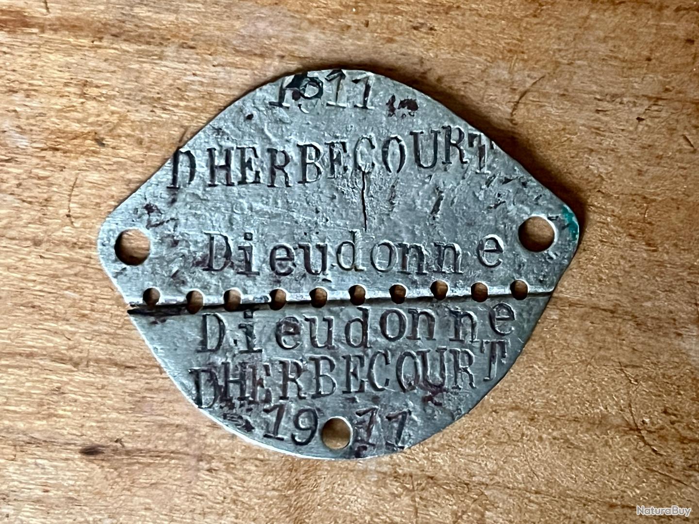Les plaques d'identité de l'armée française - Calendrier des