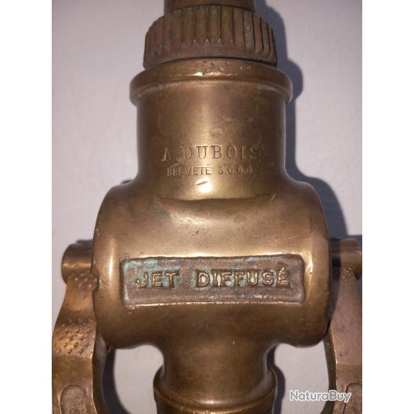 Ancienne lance a incendie  ADubois