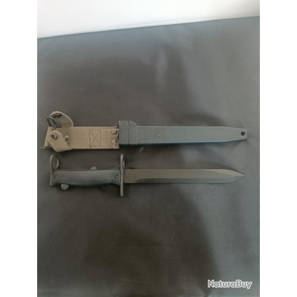 Ba�onnette famas originale  �tat neuve