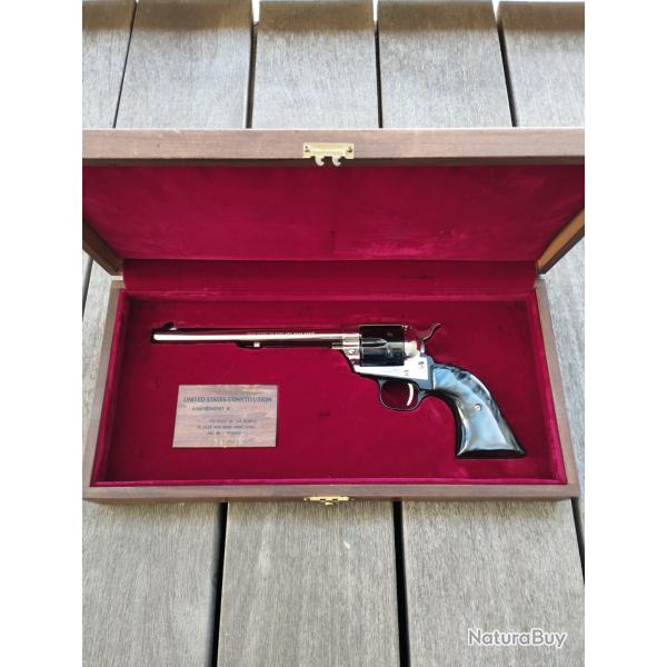 Revolver COLT 1873 S.A.A comm�moratif second amendement 22LR  7"1/2