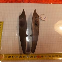 Paire de platine. Fusil ou pistolet .Elle semble fonctionnelle                                   (1)