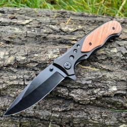 Couteau &agrave; Ouverture Assist&eacute;e noir et bois 20.5cm ench&egrave;re