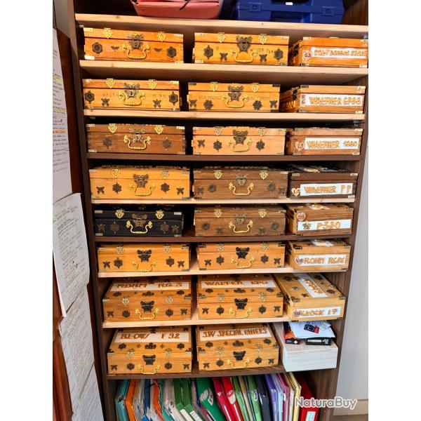 Vend un revolver alarme  de collection SMITH- WESSON