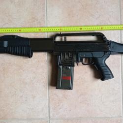 Franchi SPAS 15 fusil semi-automatique et &agrave; pompe calibre 12/70