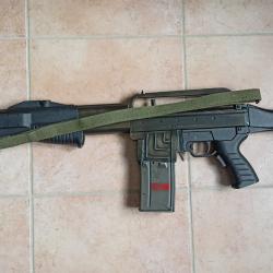 Franchi SPAS 15 fusil semi-automatique et &agrave; pompe calibre 12/70