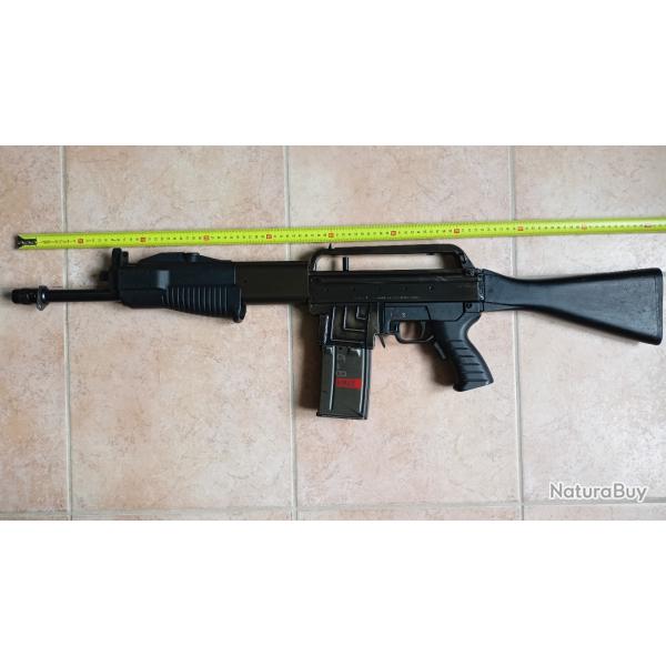 Franchi SPAS 15 fusil semi-automatique et � pompe calibre 12/70